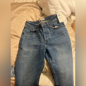 Abercrombie High Rise Loose Jeans